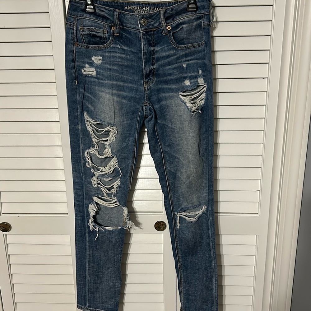 American Eagle Tomgirl jeans